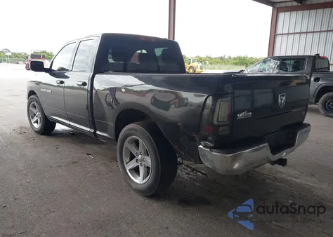 2011 Dodge Ram 1500 z USA, uszkodzony, nr VIN 1D7RB1GP6BS560838